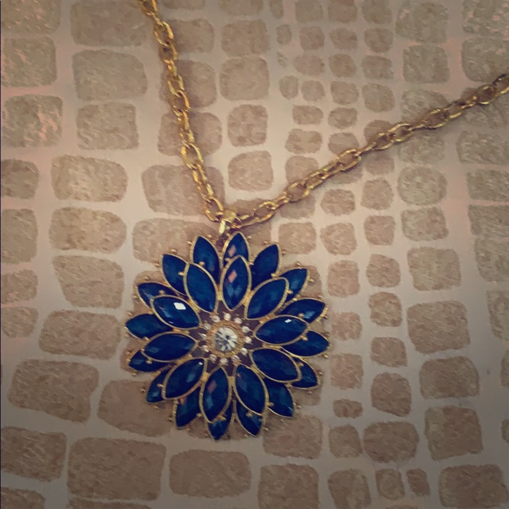 Amrita Singh Blue Flower Necklace